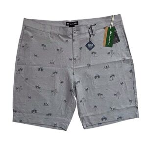 Travis Mathew NEW Men’s Straight Shot Golf Shorts Grey Palm Tree Parrot Size 42